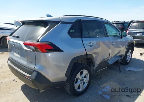 2021 Toyota Rav4 Xle from USA, damaged, VIN 2T3W1RFV0MW104858